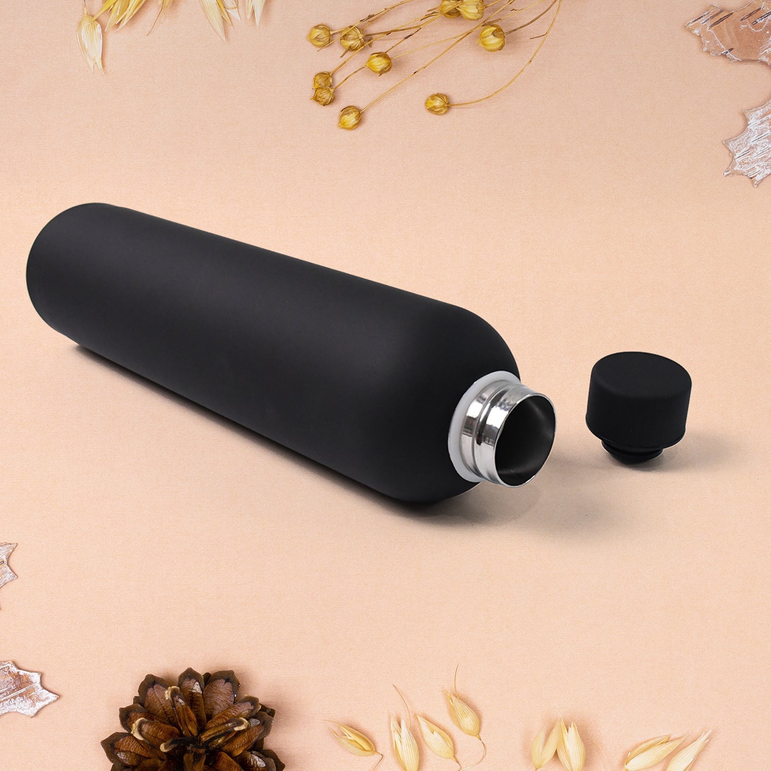 Stainless Steel Double Wall Vacuum-Insulated Drink Water Bottle (Mix Color / 500 ML Approx) Stainless Steel Double Wall Vacuum-Insulated Drink Water Bottle (Mix Color / 500 ML Approx)